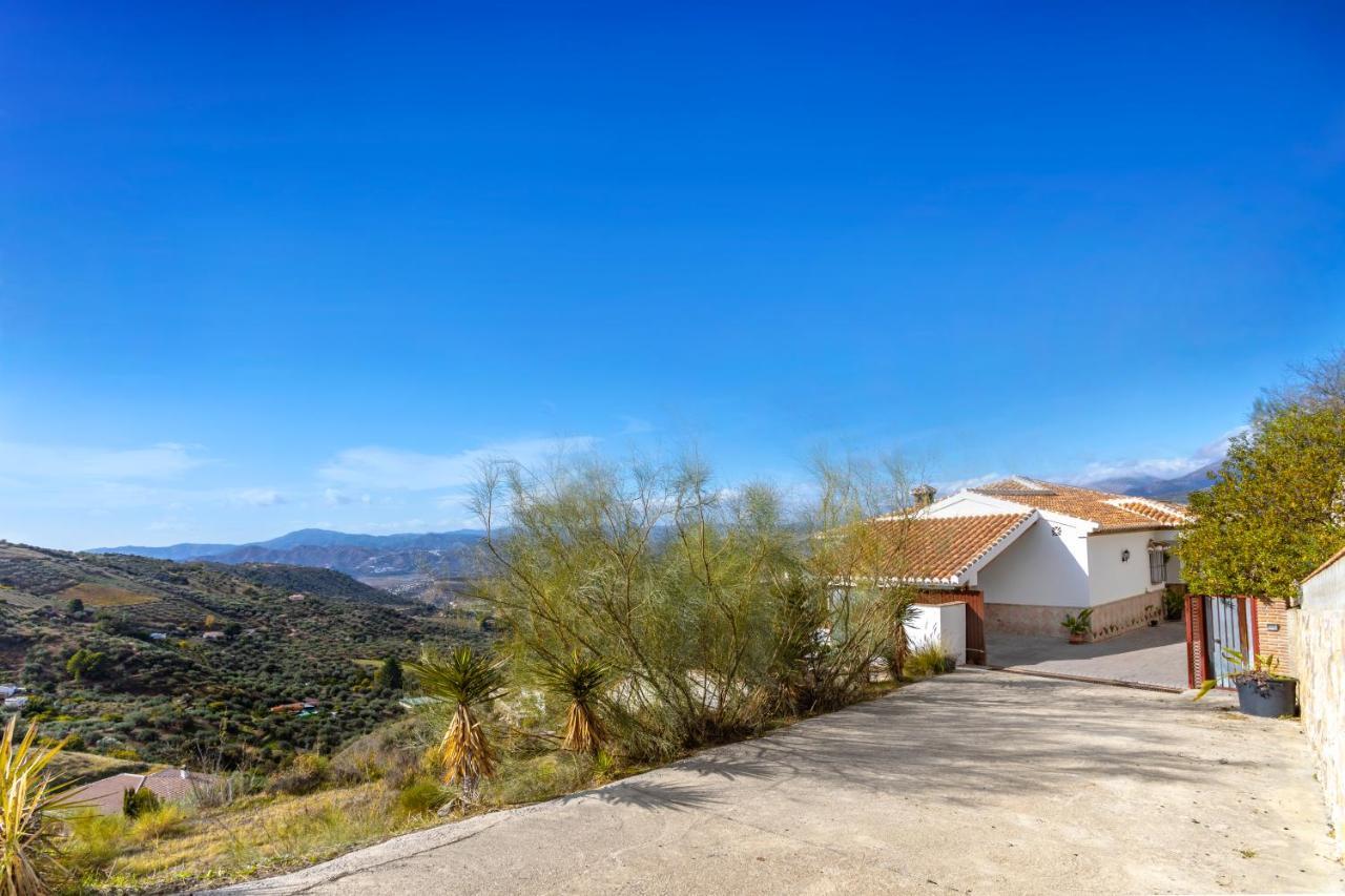 Holiday Home El Encinar Alcaucín Eksteriør billede