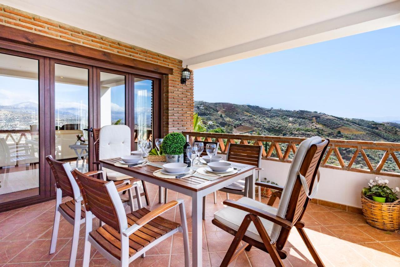 Holiday Home El Encinar Alcaucín Eksteriør billede